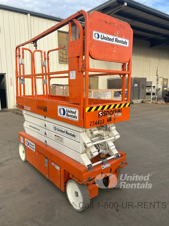 2019 Snorkel S3226E Scissor Lift