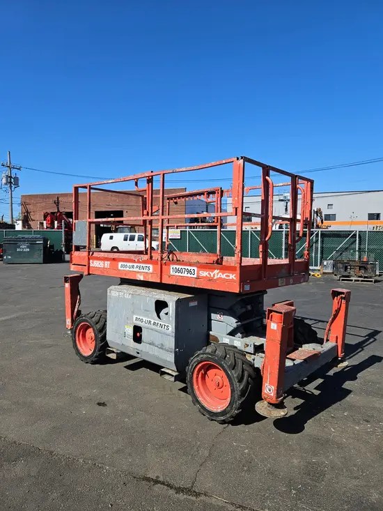 2017 Skyjack SJ6826RT Rough Terrain Scissor Lift