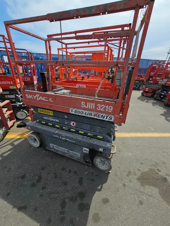 2016 Skyjack SJIII3219 Scissor Lift