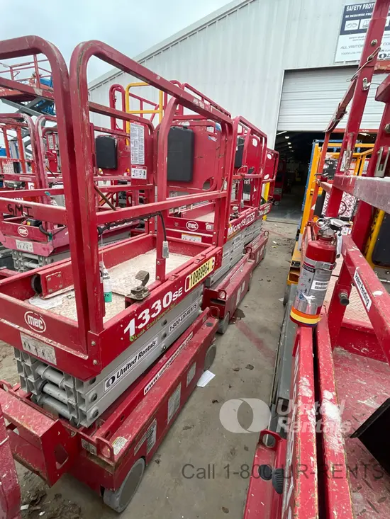 2019 MEC 1330SE Scissor Lift