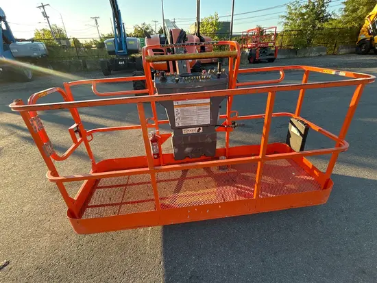 2017 JLG 600AJ Articulating Boom Lift