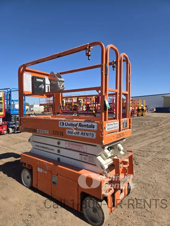 2019 Snorkel S3219E Scissor Lift