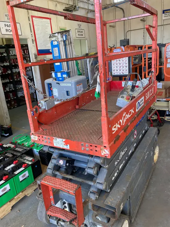 2018 Skyjack SJIII3219 Scissor Lift
