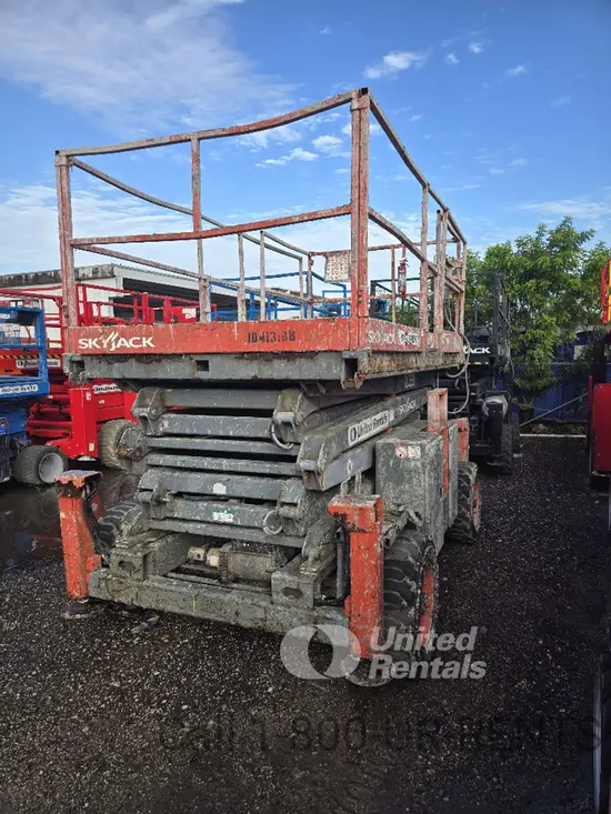 2015 Skyjack SJ8841RT Rough Terrain Scissor Lift