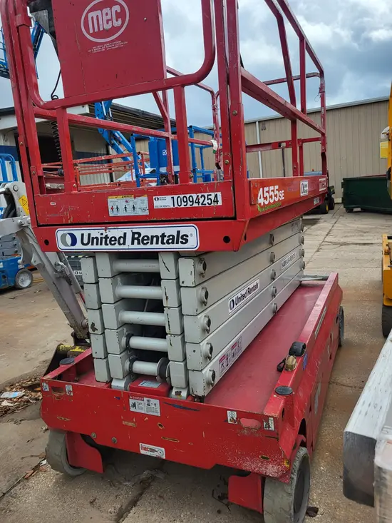 2019 MEC 4555SE Scissor Lift