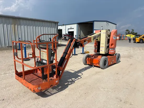 2013 JLG E300AJP Articulating Boom Lift