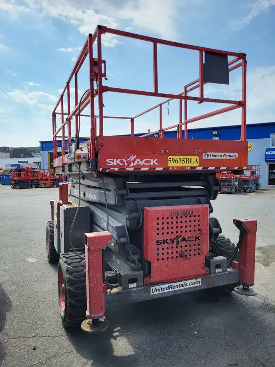 2018 Skyjack SJ8841RT Rough Terrain Scissor Lift