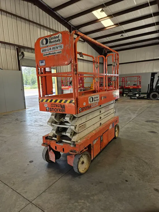 2019 Snorkel S3226E Scissor Lift