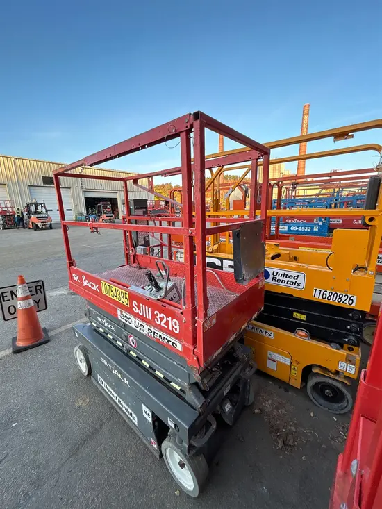 2018 Skyjack SJIII3219 Scissor Lift