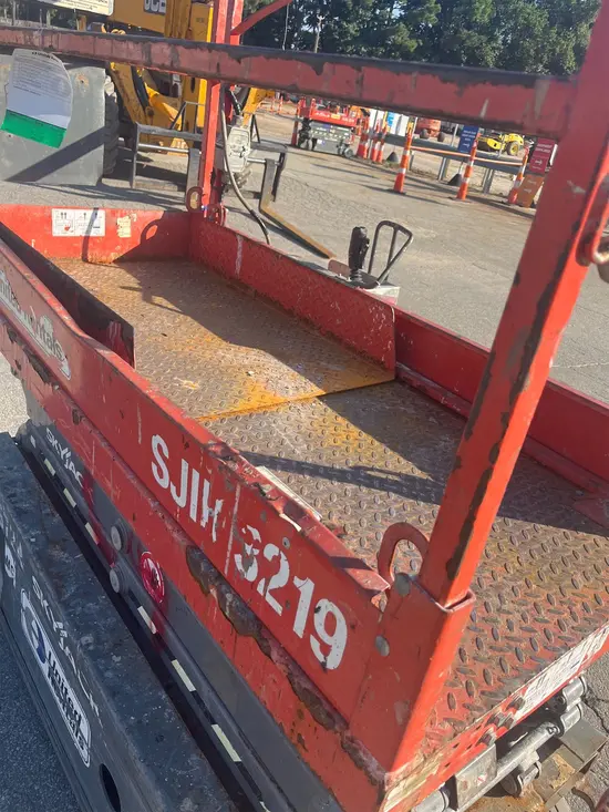 2017 Skyjack SJIII3219 Scissor Lift