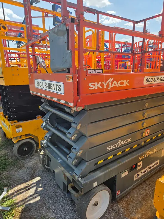 2019 Skyjack SJIII4740 Scissor Lift