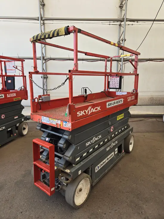2018 Skyjack SJIII3226 Scissor Lift