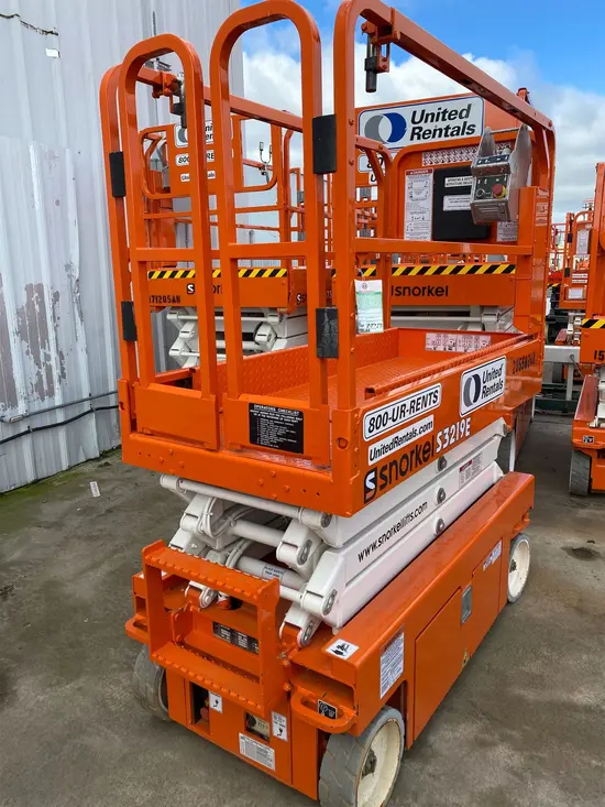 2018 Snorkel S3219E Scissor Lift