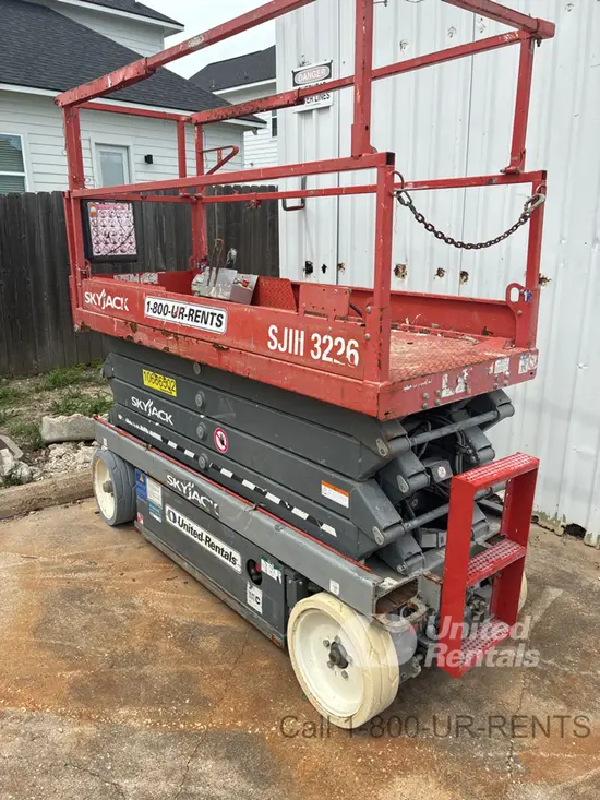 2017 Skyjack SJIII3226 Scissor Lift