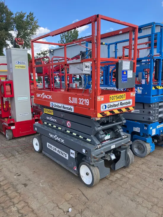 2018 Skyjack SJIII3219 Scissor Lift