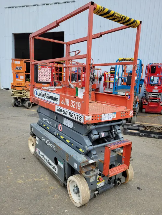 2017 Skyjack SJIII3219 Scissor Lift