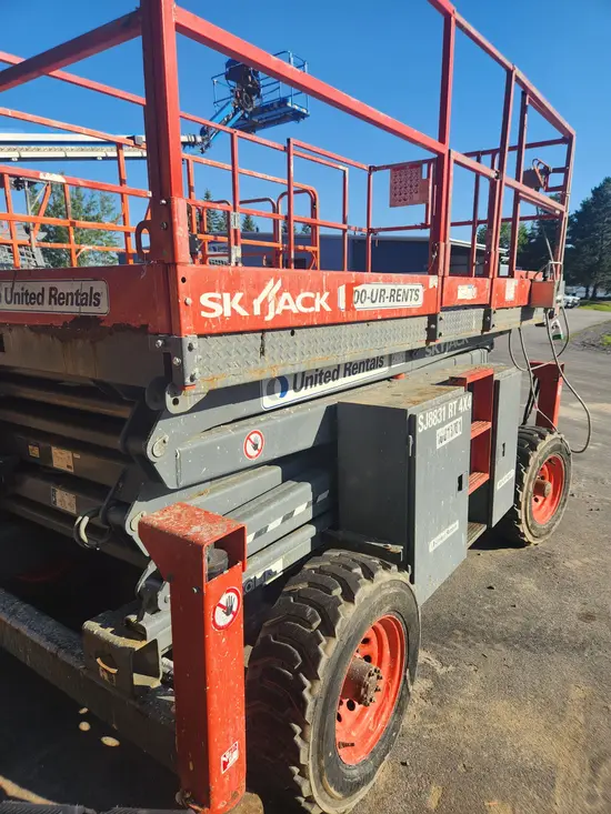2018 Skyjack SJ8831RT Rough Terrain Scissor Lift