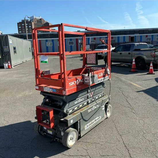2018 Skyjack SJIII3219 Scissor Lift