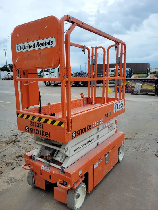 2021 Snorkel S3219E Scissor Lift