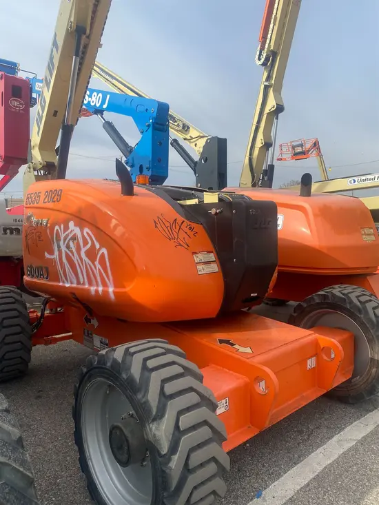 2008 JLG 600AJ Articulating Boom Lift