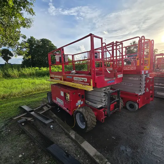 2018 MEC 4069ERT Scissor Lift