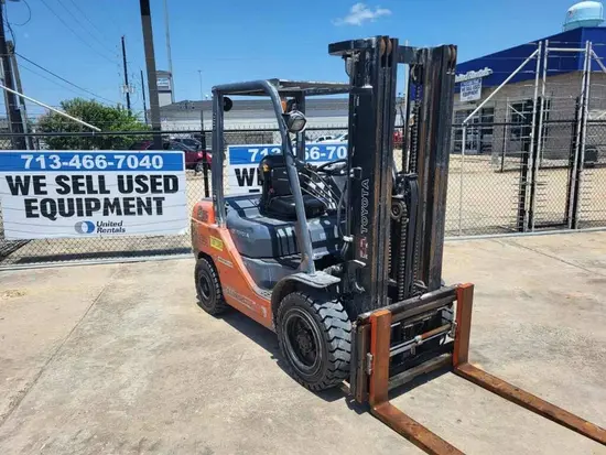 2019 Toyota 8FDU30 Forklift
