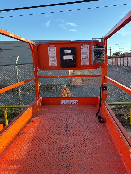 2018 Snorkel S4726E Scissor Lift