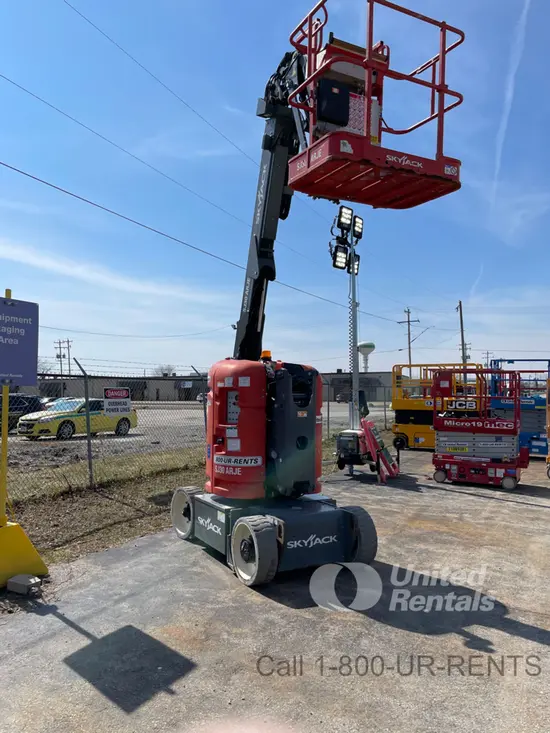 2017 Skyjack SJ30ARJE Articulating Boom Lift
