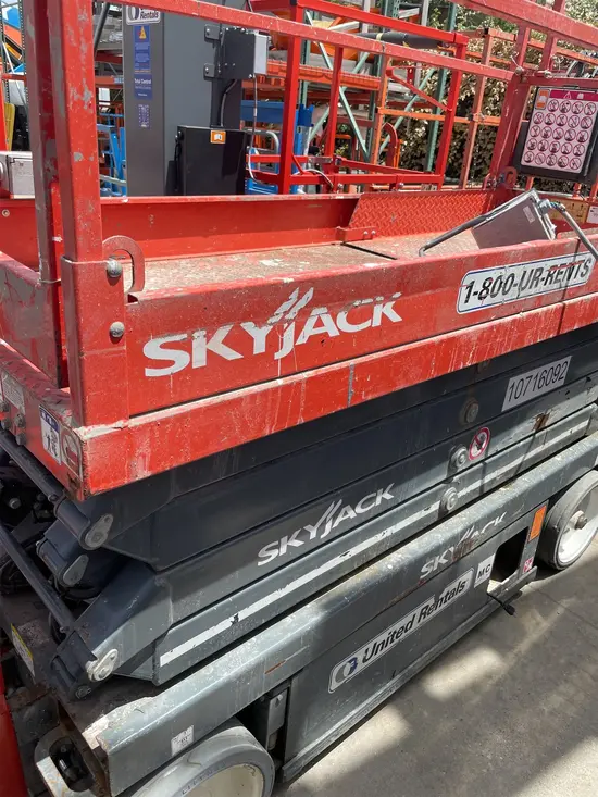 2018 Skyjack SJIII3226 Scissor Lift