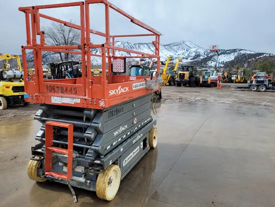 2017 Skyjack SJIII4632 Scissor Lift