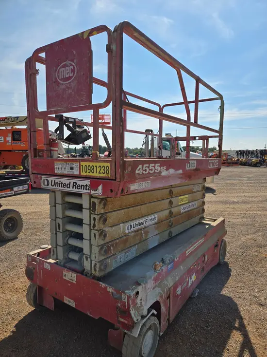 2019 MEC 4555SE Scissor Lift
