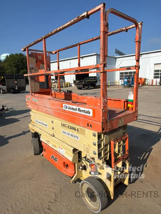 2018 JLG 2632ES Scissor Lift