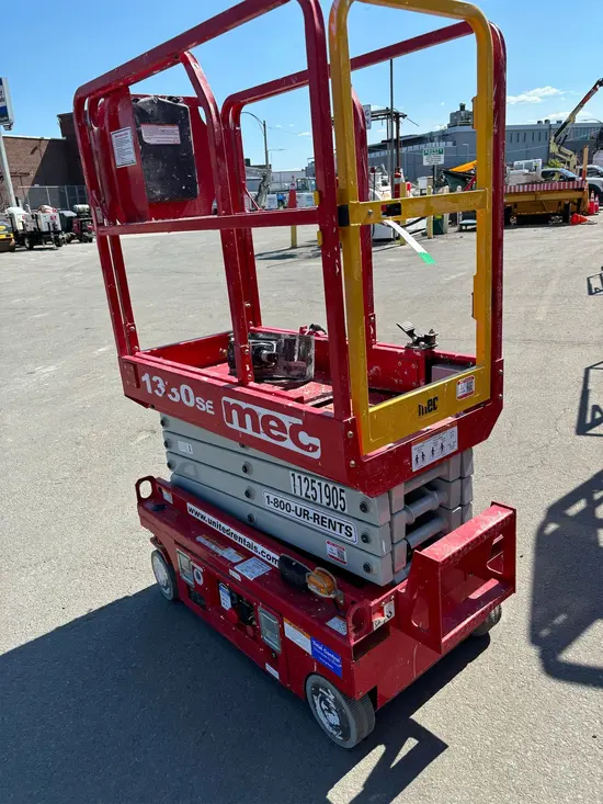 2021 MEC 1330SE Scissor Lift