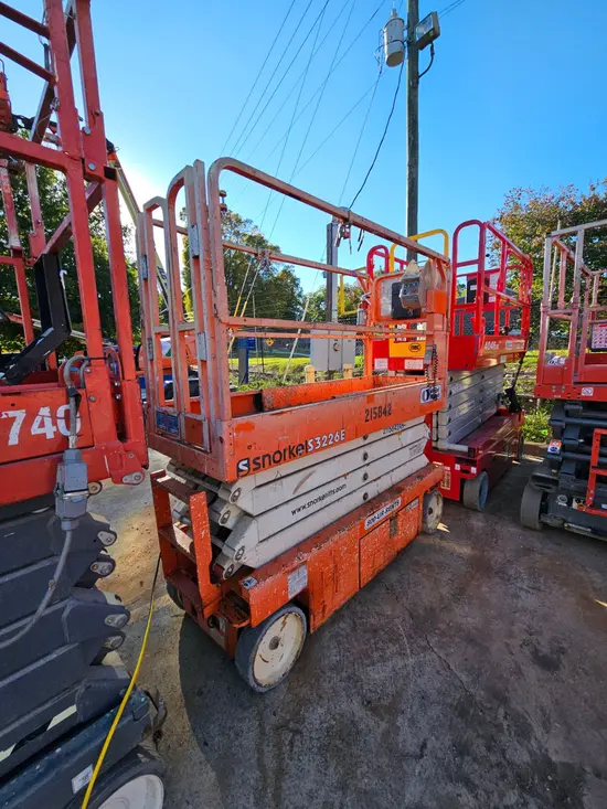 2018 Snorkel S3226E Scissor Lift