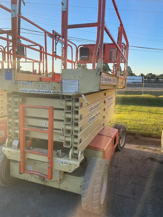 2017 JLG 4069LE Scissor Lift