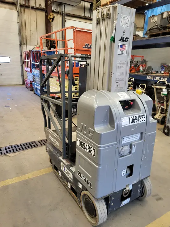 2017 JLG 20MVL Self-Propelled One-Person Lift