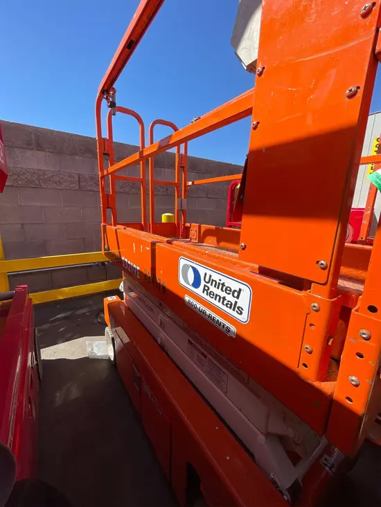2019 Snorkel S3219E Scissor Lift
