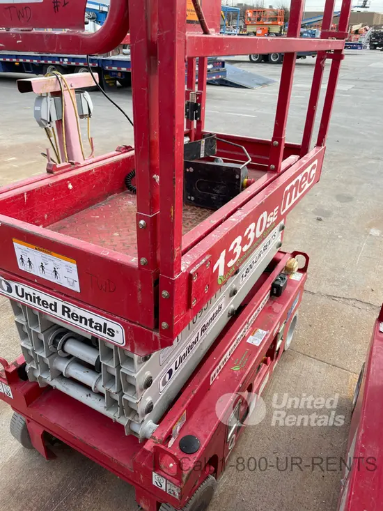 2019 MEC 1330SE Scissor Lift