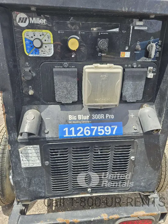 2021 Miller Welders Big Blue 300R Welder