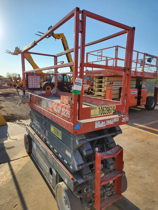 2017 Skyjack SJIII3226 Scissor Lift