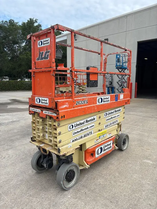 2017 JLG 2632ES Scissor Lift