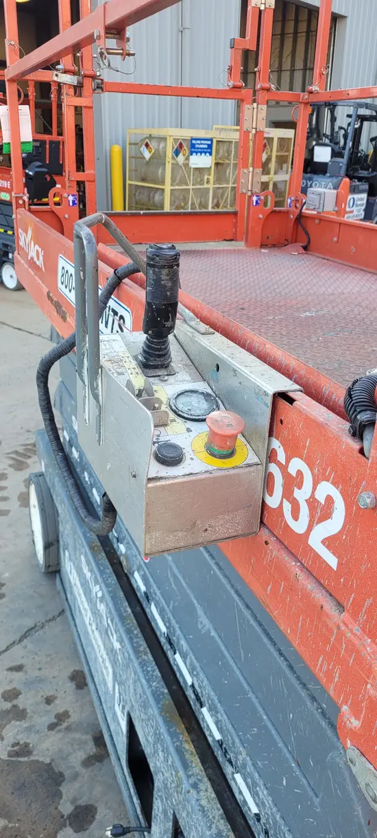 2018 Skyjack SJIII4632 Scissor Lift
