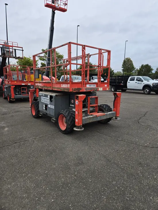 2018 Skyjack SJ6826RT Rough Terrain Scissor Lift
