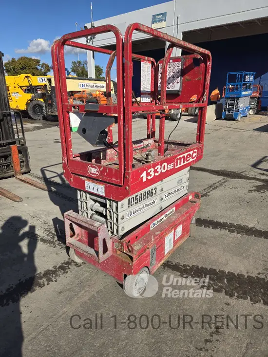 2017 MEC 1330SE Scissor Lift