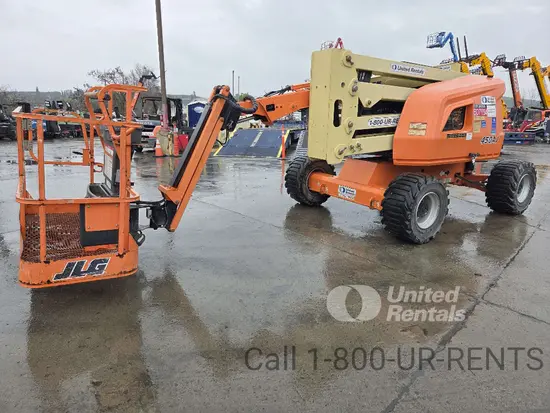 2017 JLG 450AJ Articulating Boom Lift