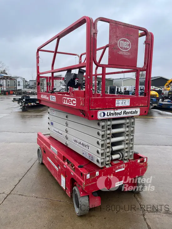 2017 MEC 4046SE Scissor Lift