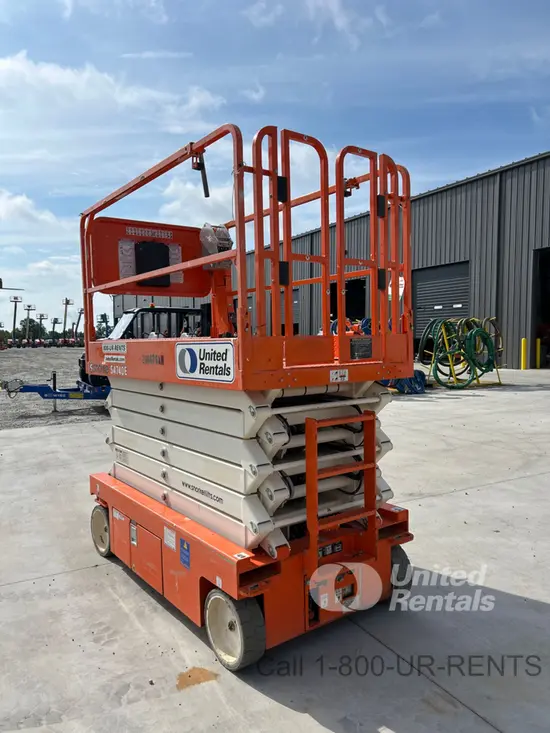 2021 Snorkel S4740E Scissor Lift