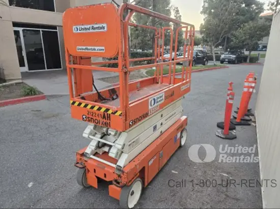 2018 Snorkel S3226E Scissor Lift