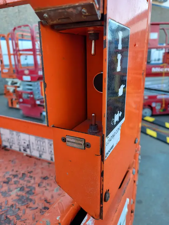 2018 Snorkel S3219E Scissor Lift