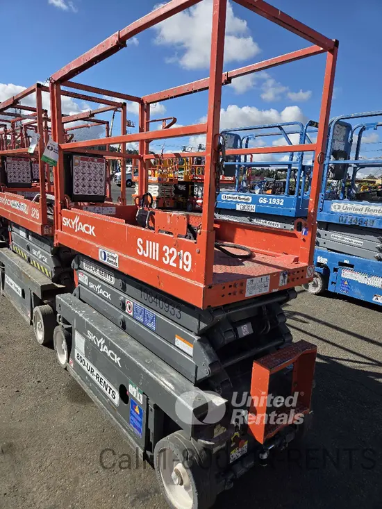 2018 Skyjack SJIII3219 Scissor Lift